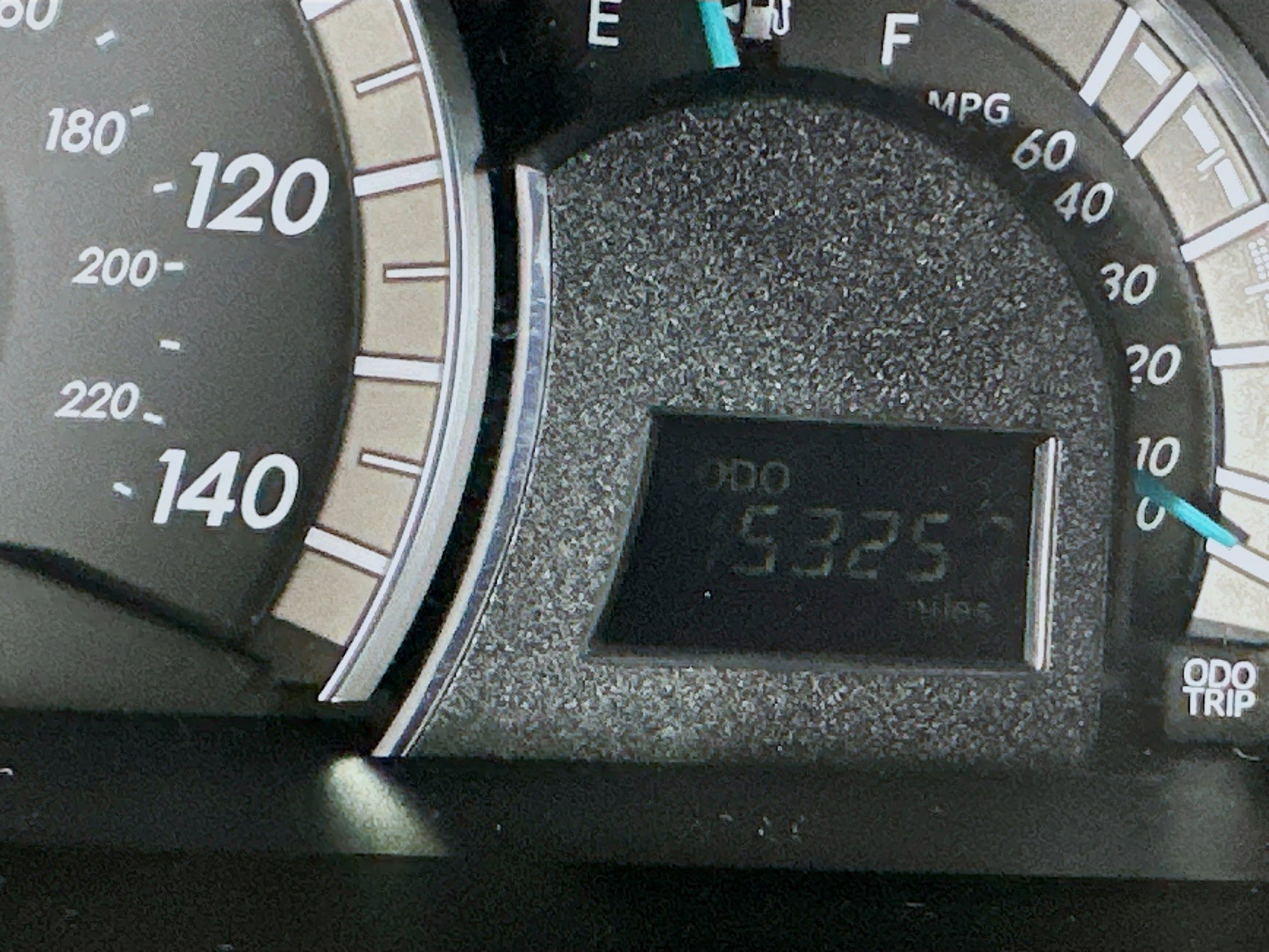 Used 2013 Toyota Camry L image 17