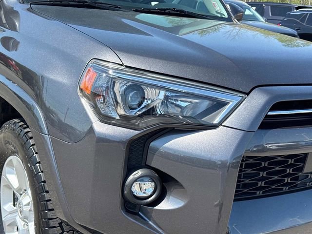 Used 2021 Toyota 4Runner SR5 RWD image 10