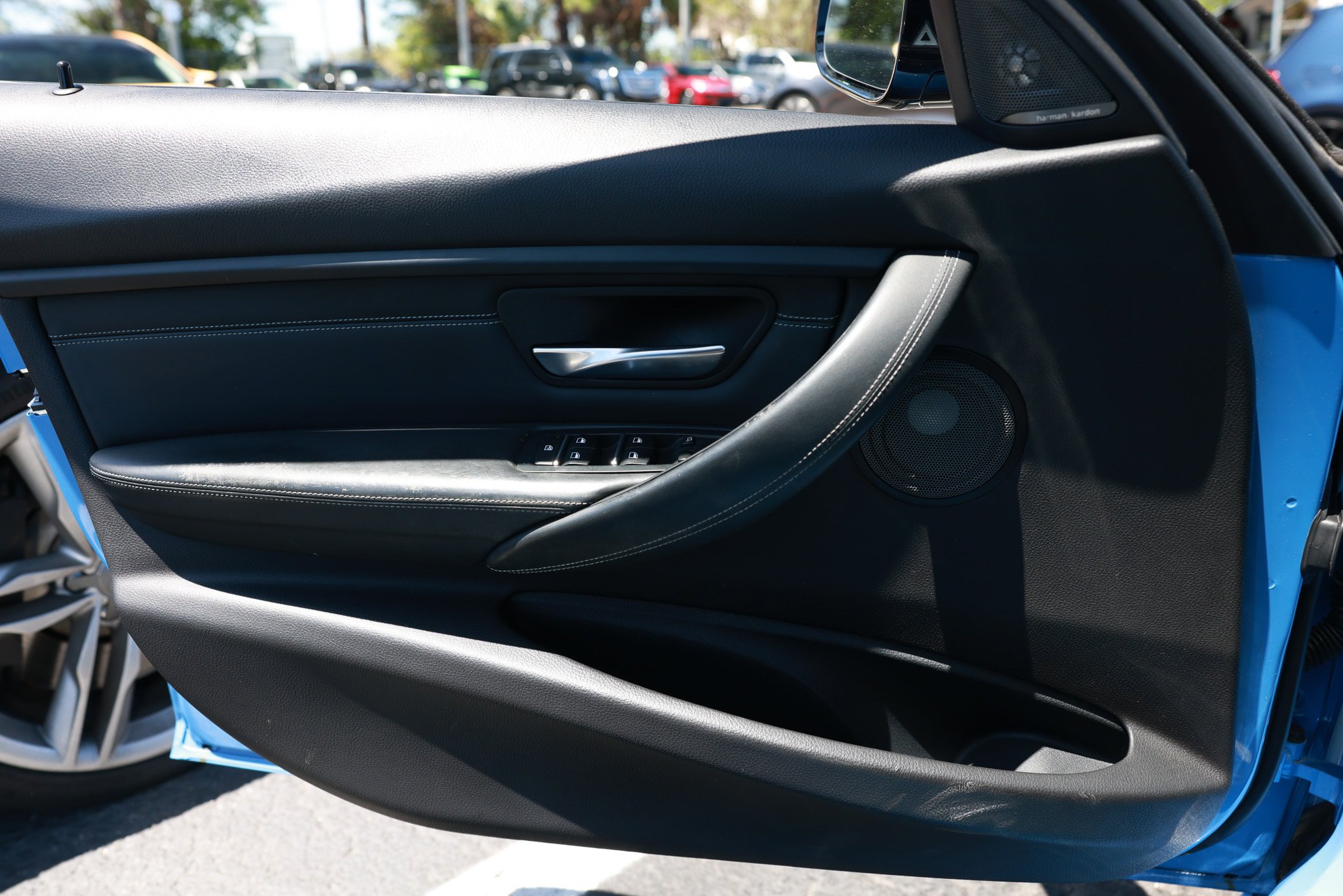 Used 2018 BMW M3 RWD image 50