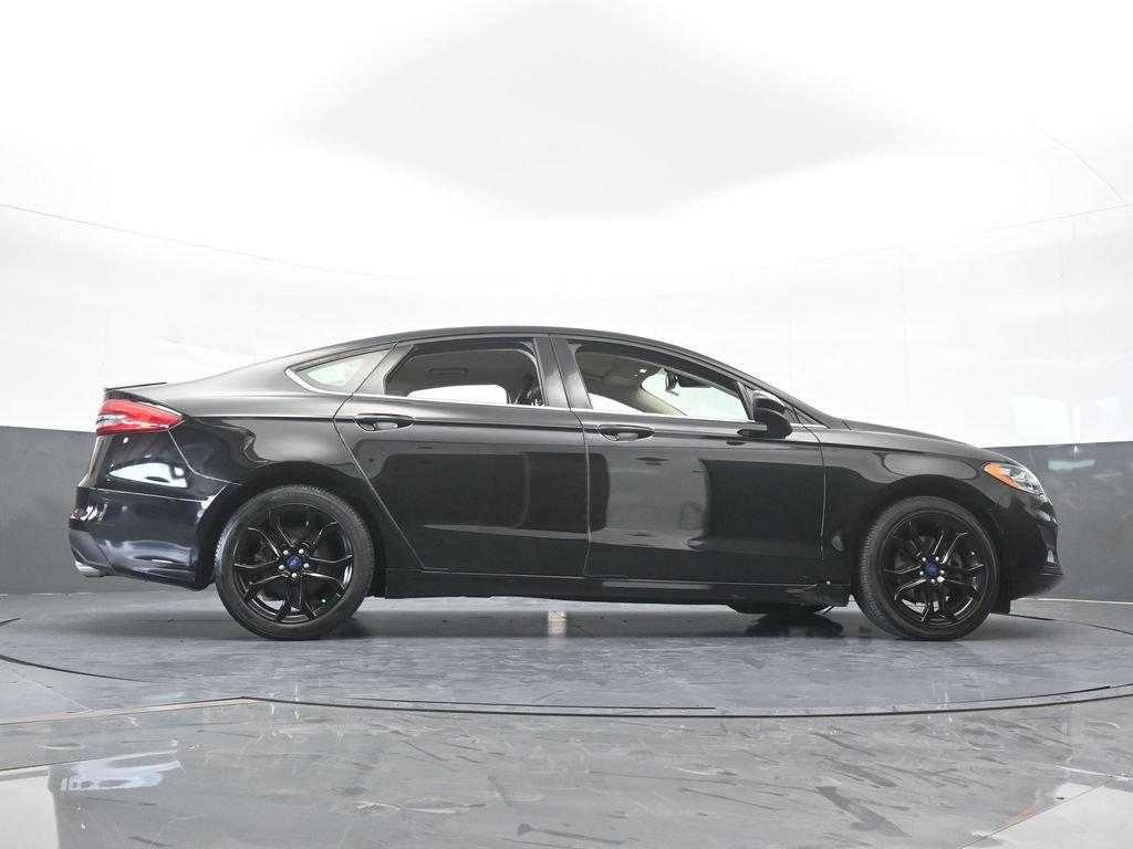 Used 2019 Ford Fusion SE w/ Equipment Group 151A FWD image 65