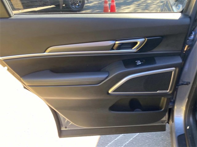 Used 2022 Kia Telluride S image 11