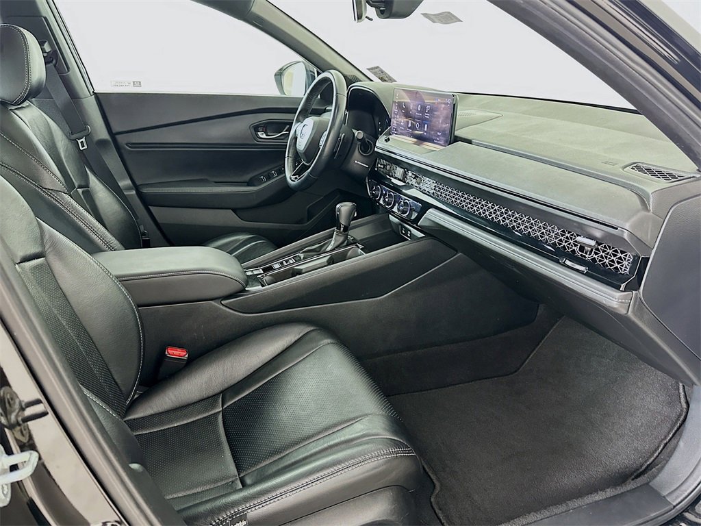 Used 2023 Honda Accord Sport image 7
