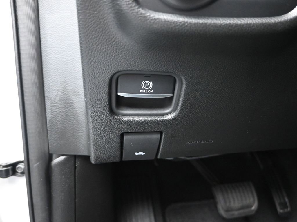 Used 2024 Jeep Grand Cherokee Limited w/ Black Appearance Package AWD/4WD image 12