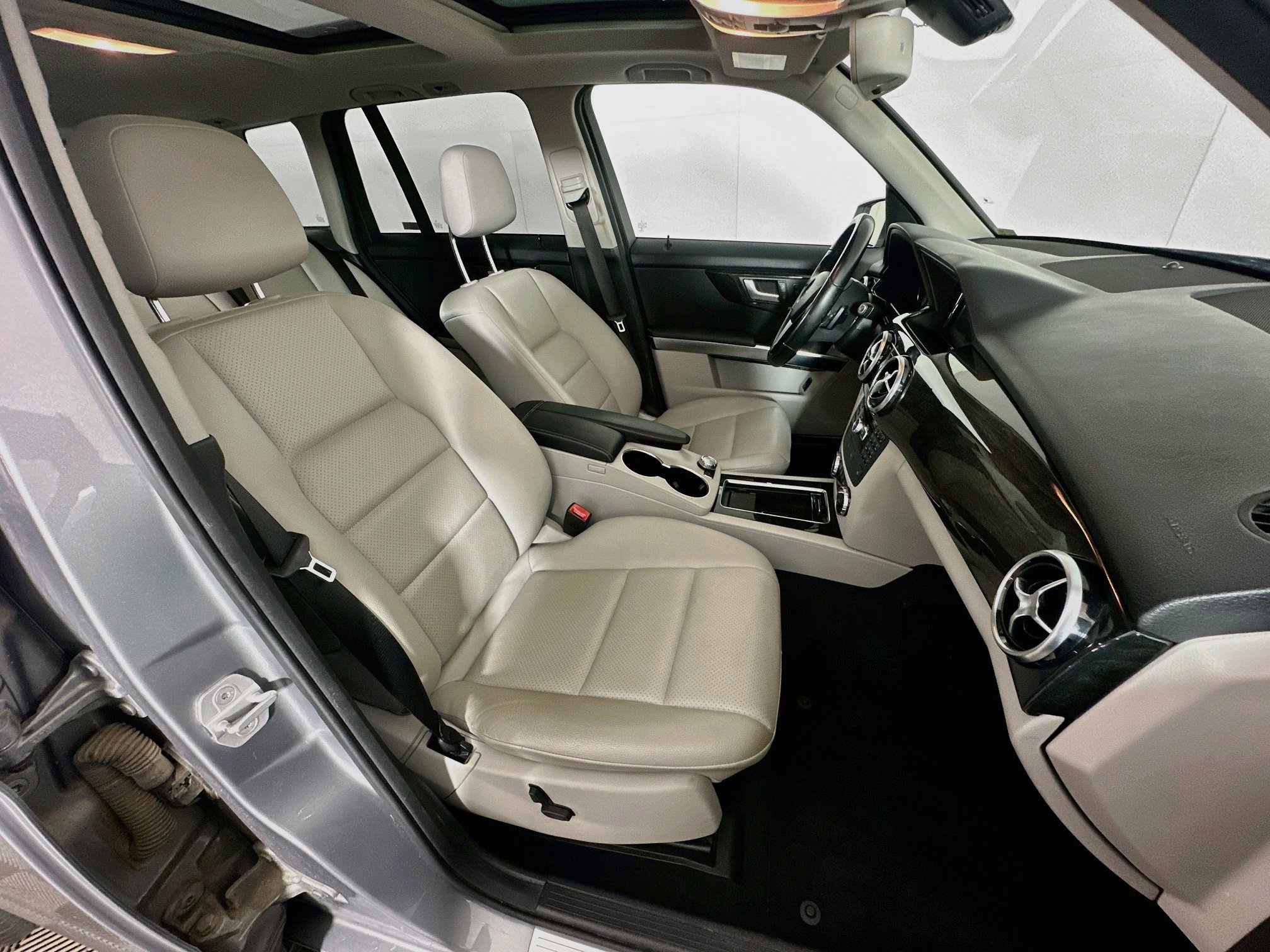 Used 2014 Mercedes-Benz GLK 350 2WD image 31