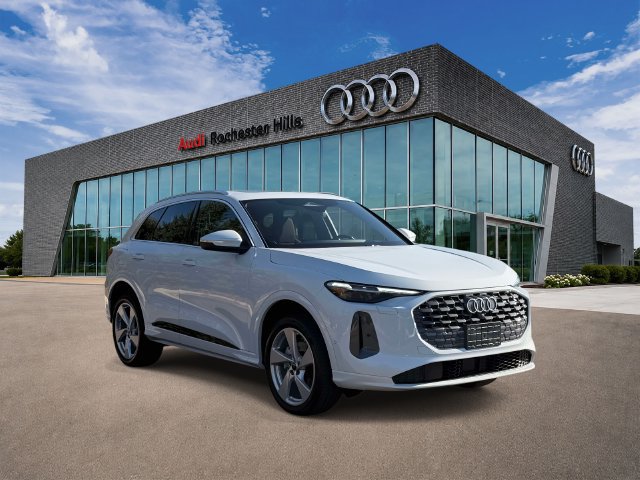 Certified 2025 Audi Q5 Premium Plus AWD/4WD image 7