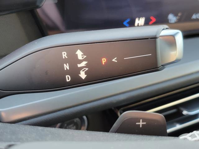 New 2026 Chevrolet Traverse LT image 16