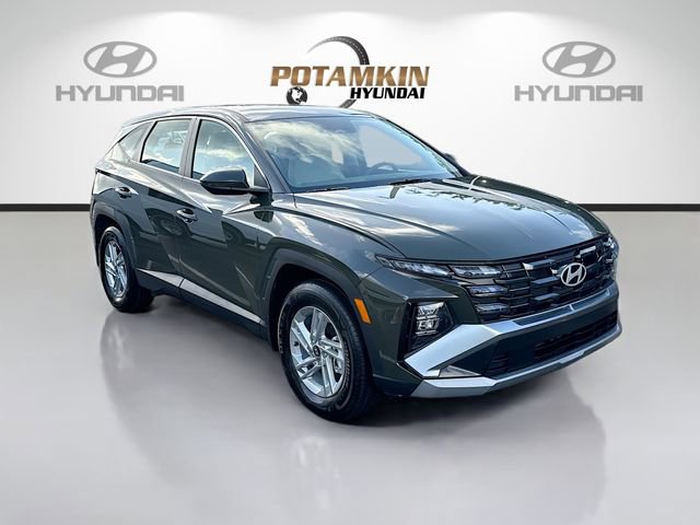 Certified 2026 Hyundai Tucson SE FWD image 3