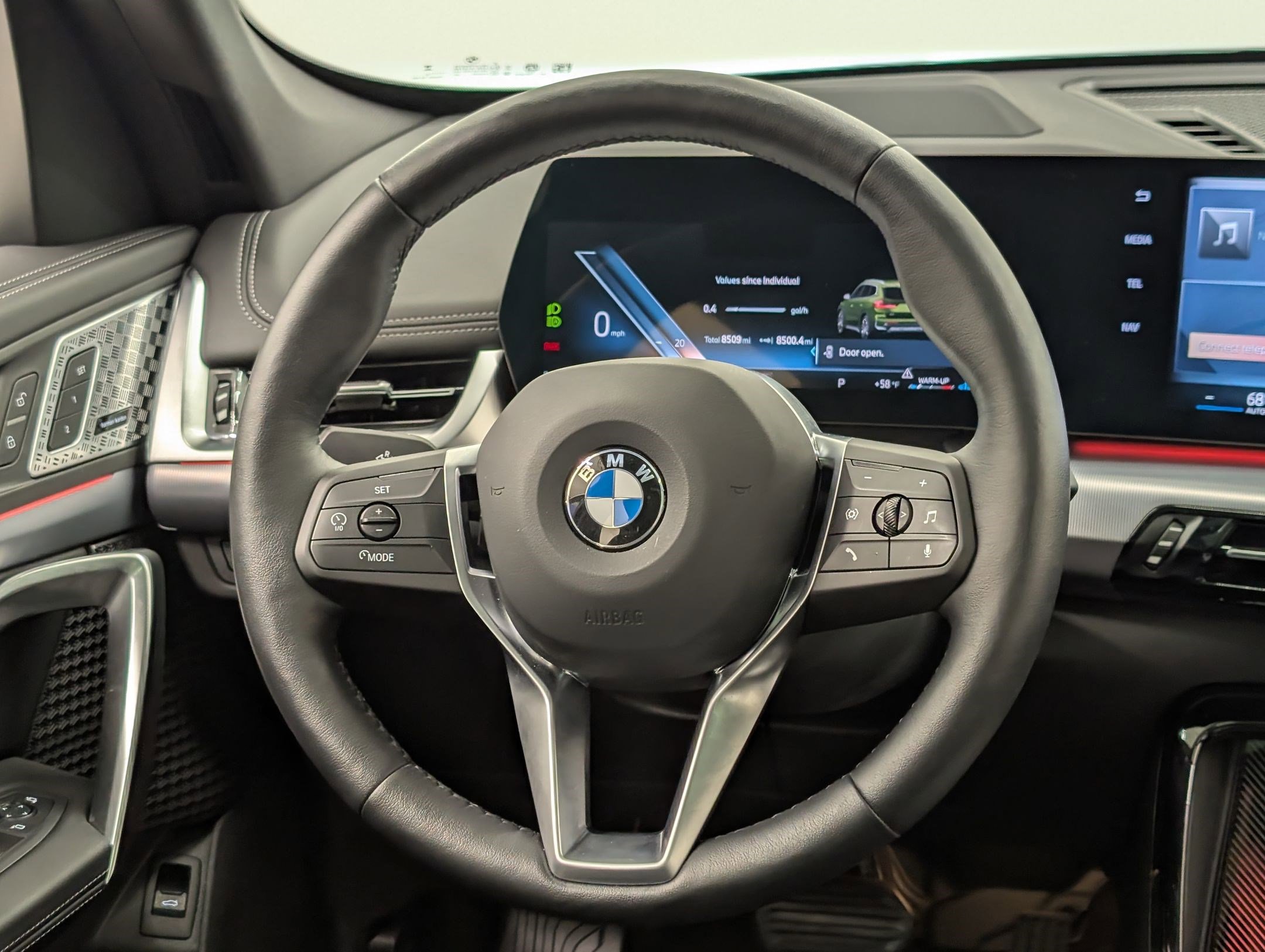 Used 2025 BMW X1 xDrive28i w/ Technology Package AWD/4WD image 18
