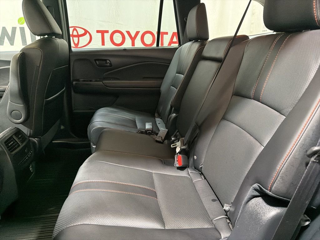 Used 2022 Honda Pilot TrailSport image 21