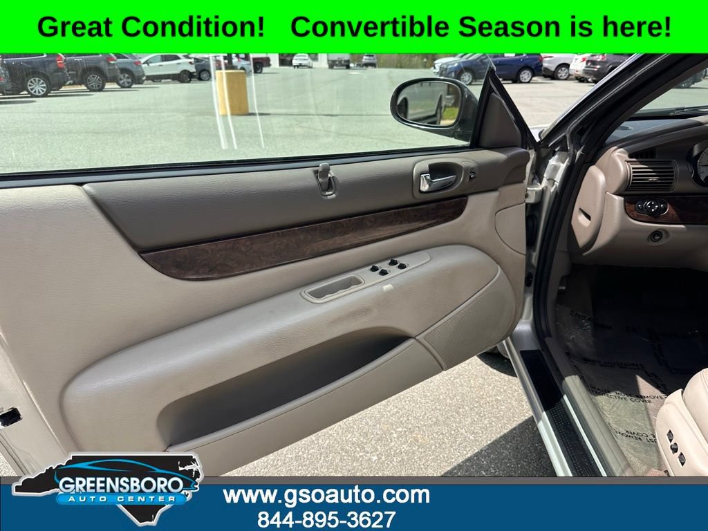 Used 2004 Chrysler Sebring Limited w/ Driver Convenience Group FWD image 13