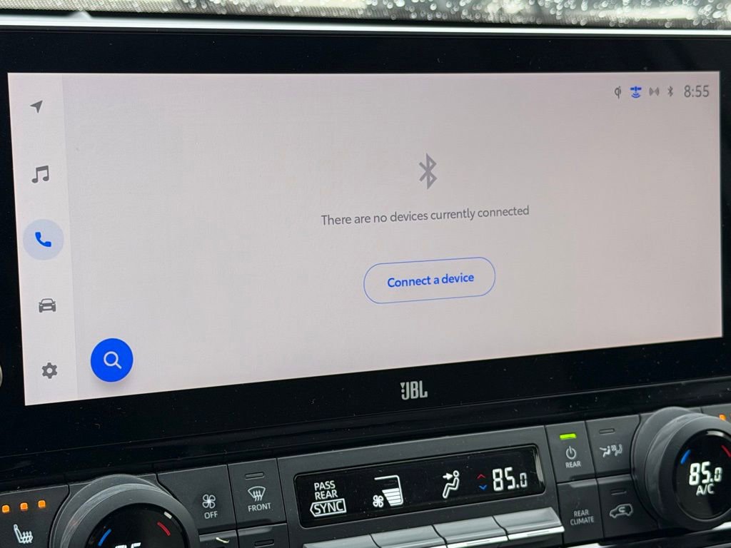 Used 2024 Toyota Grand Highlander Limited image 25