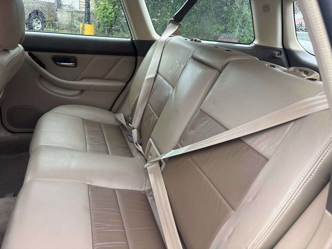 Used 2001 Subaru Outback H6 L.L. Bean Edition AWD/4WD image 10
