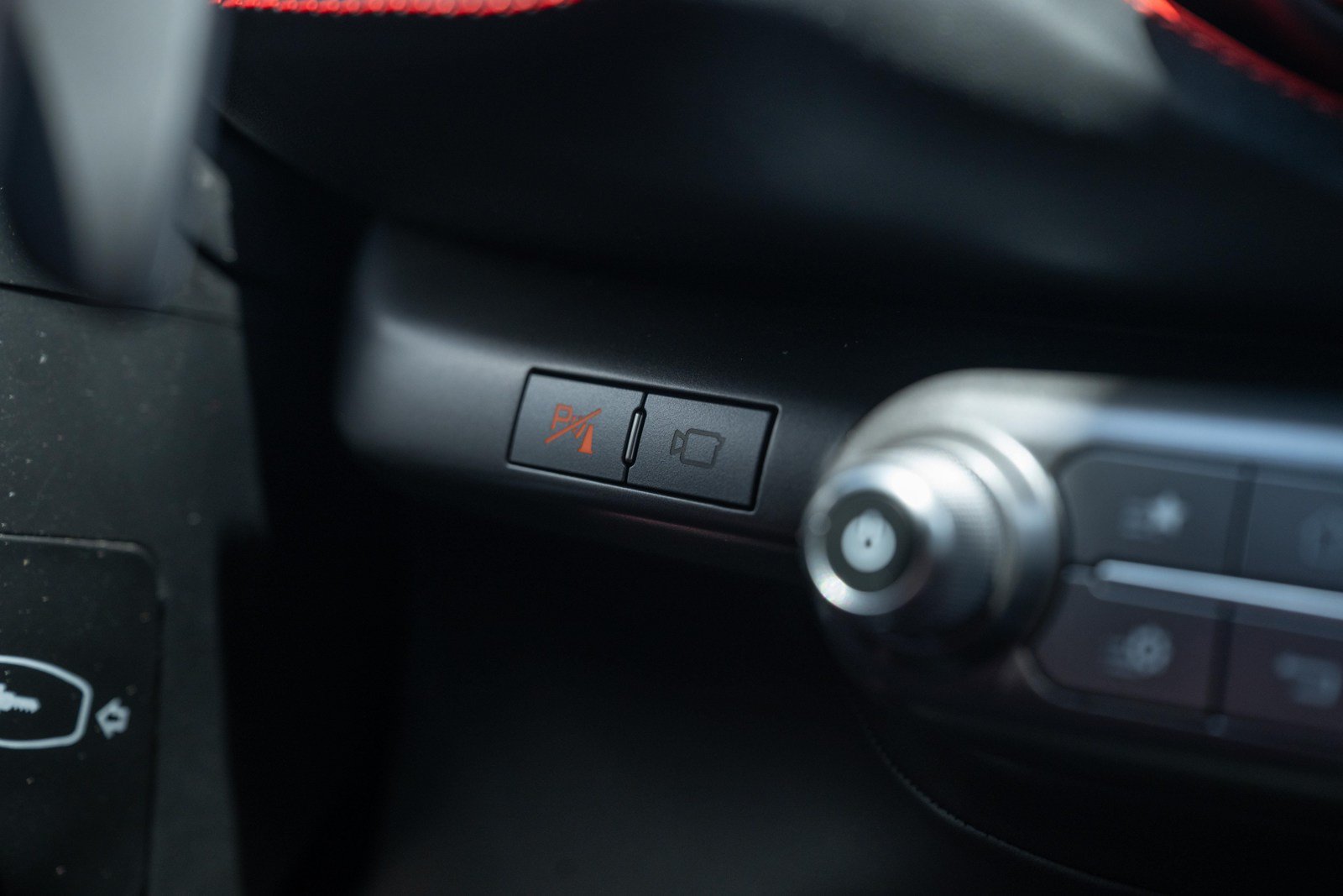 Used 2021 Ferrari 812 GTS RWD image 47