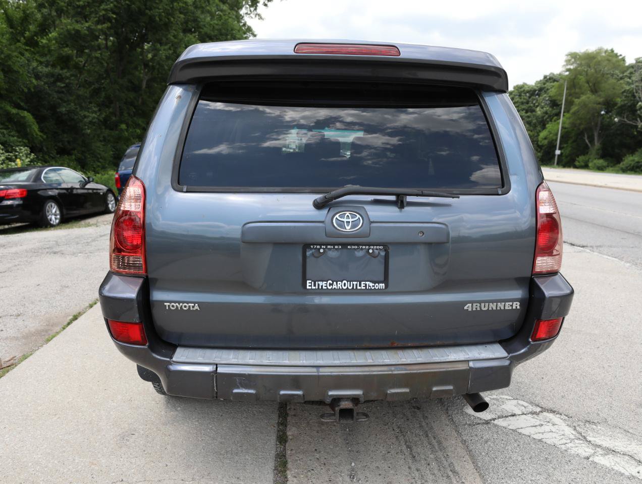 Used 2005 Toyota 4Runner SR5 AWD/4WD image 7
