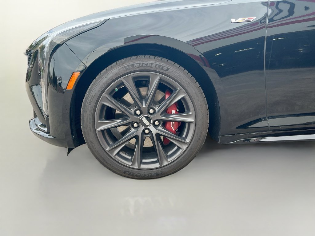 Used 2026 Cadillac CT5 V w/ Platinum Package AWD/4WD image 32