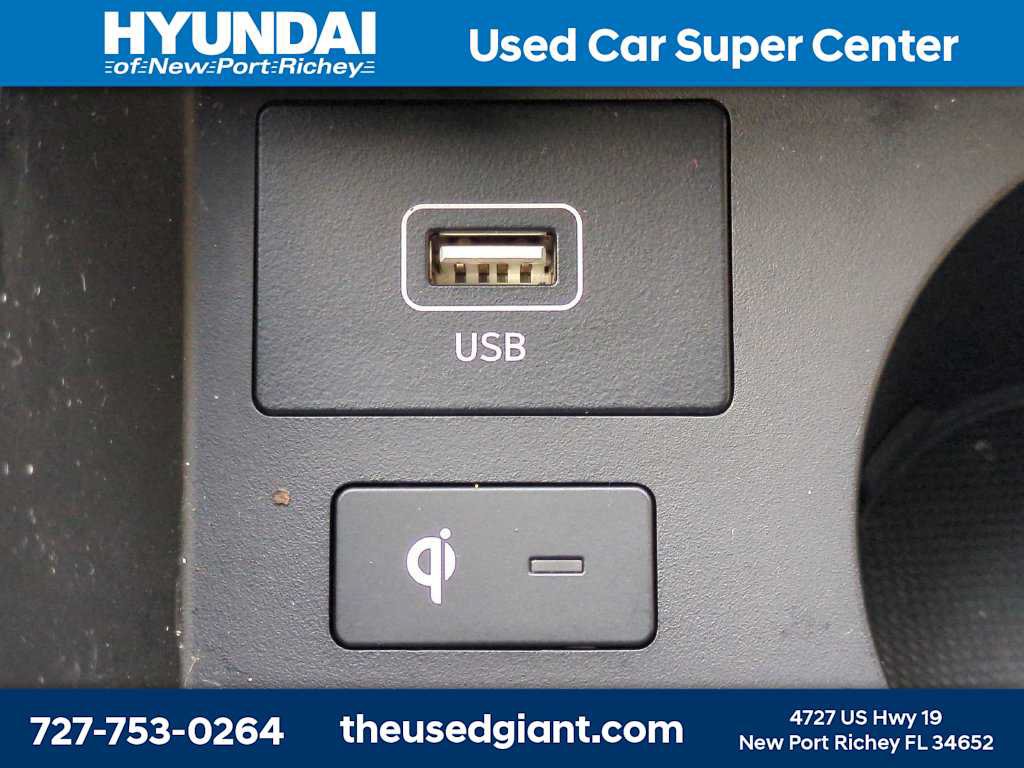 Used 2023 Hyundai Santa Fe Calligraphy FWD image 26