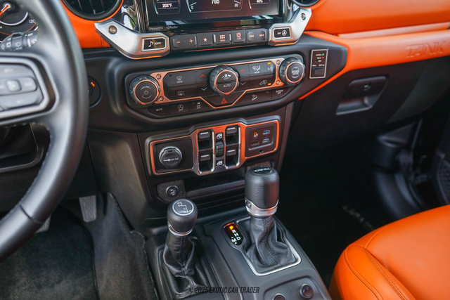 Used 2021 Jeep Wrangler Unlimited Sport AWD/4WD image 30