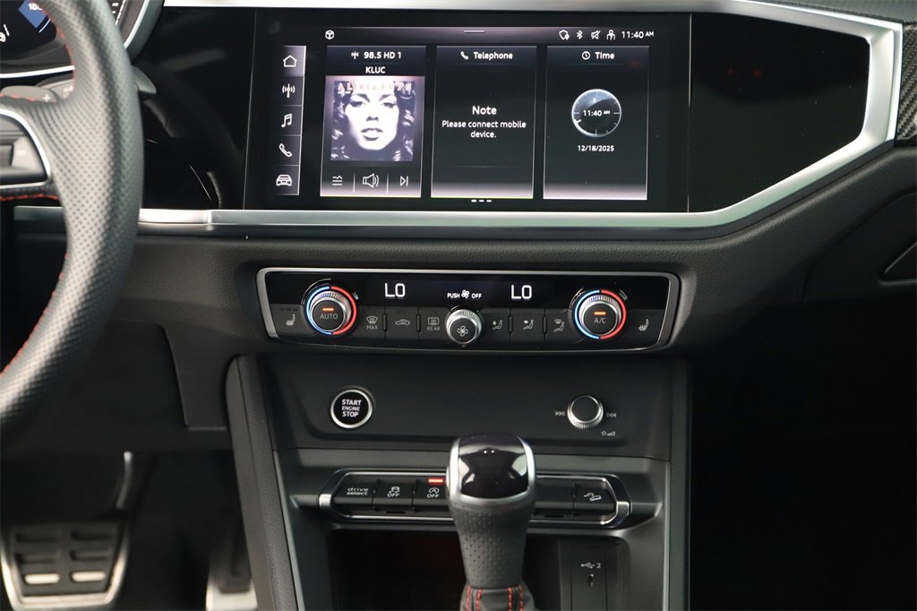 Certified 2025 Audi Q3 2.0T Premium Plus w/ Premium Plus Package image 20