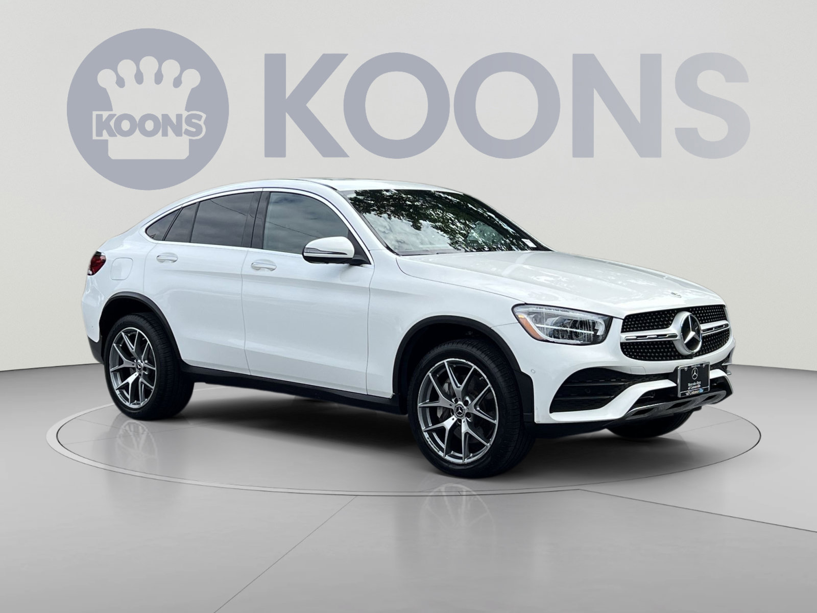 Used 2023 Mercedes-Benz GLC 300 4MATIC Coupe image 2