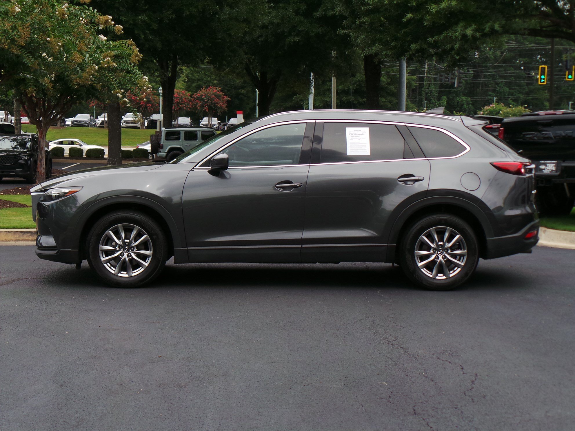 Used 2018 MAZDA CX-9 Touring FWD image 5