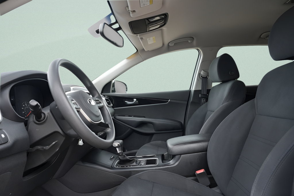 Used 2019 Kia Sorento FWD V6 image 24