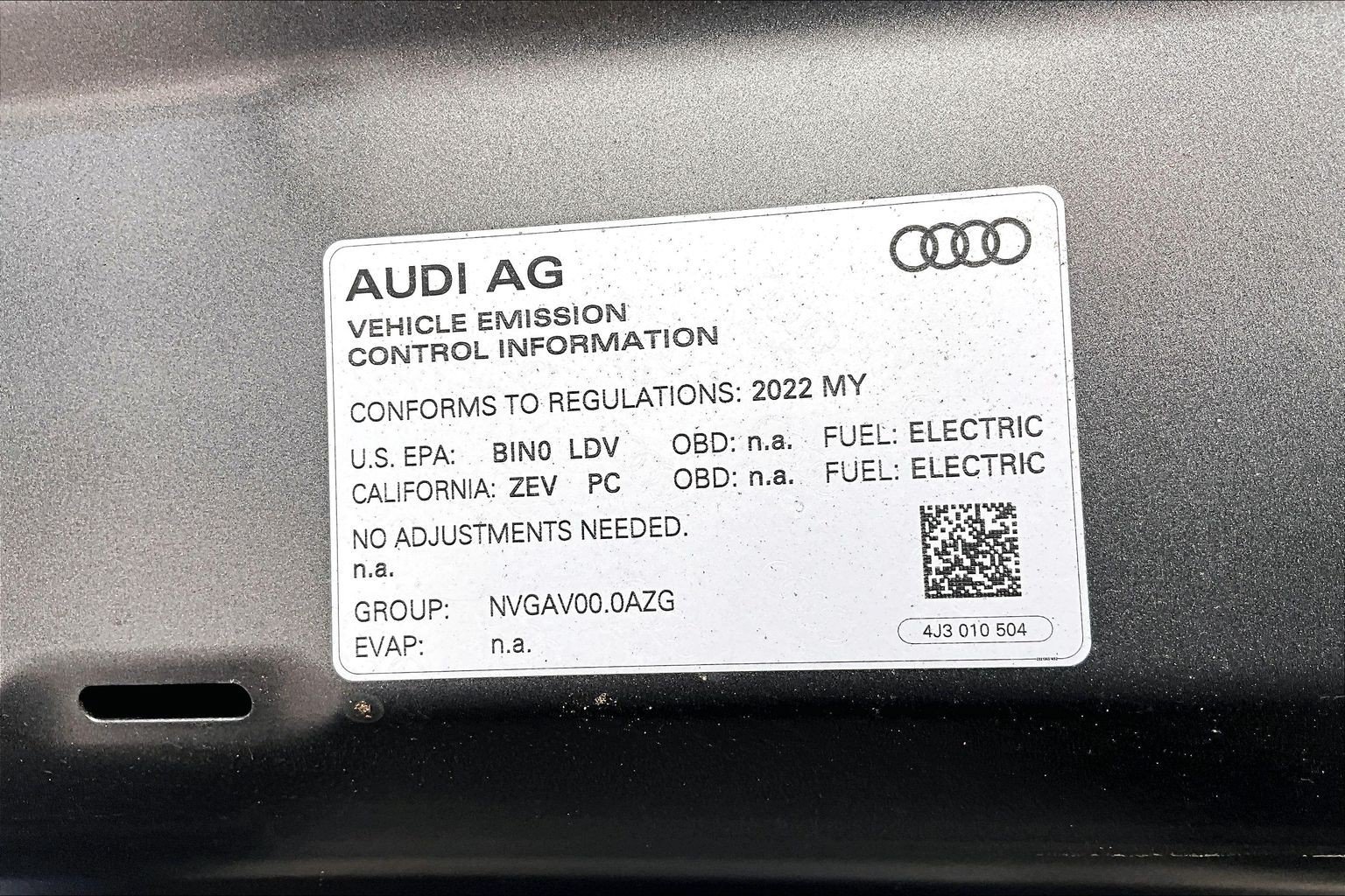 Used 2022 Audi e-tron GT Premium Plus w/ Performance Package AWD/4WD image 30