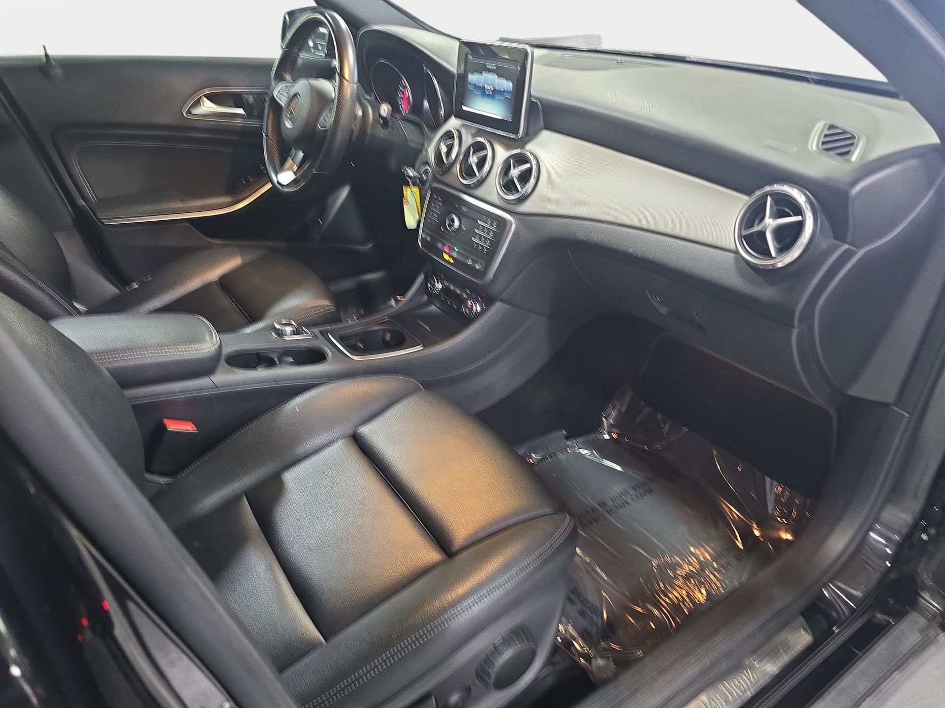 Certified 2016 Mercedes-Benz GLA 250 4MATIC image 10