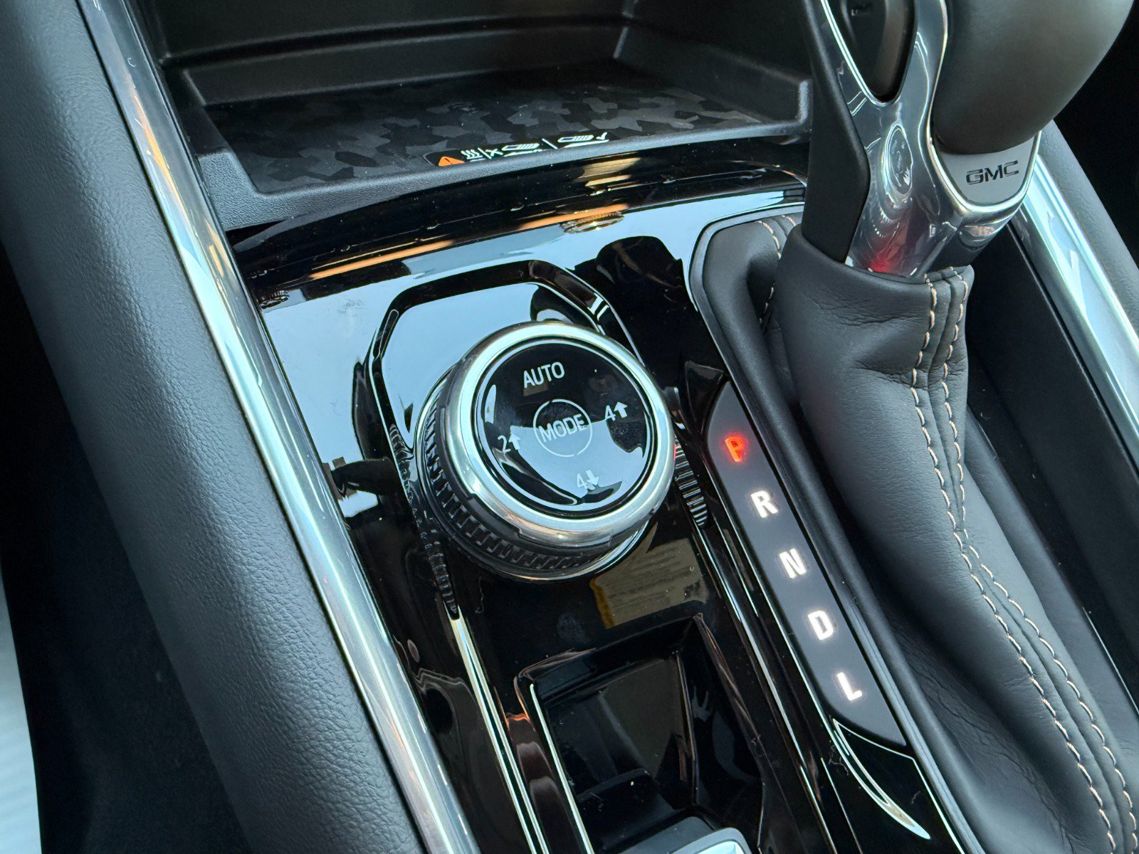 New 2026 GMC Canyon AT4 w/ Technology Plus Package image 32