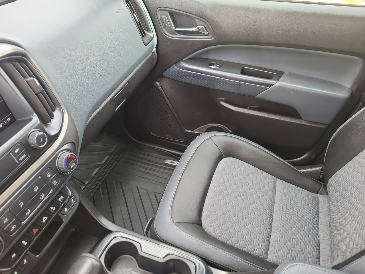 Used 2021 Chevrolet Colorado Z71 image 11