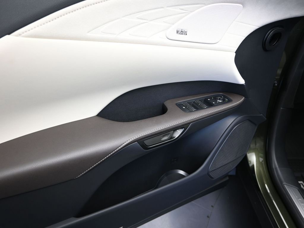 New 2026 Lexus RX 350 FWD image 11