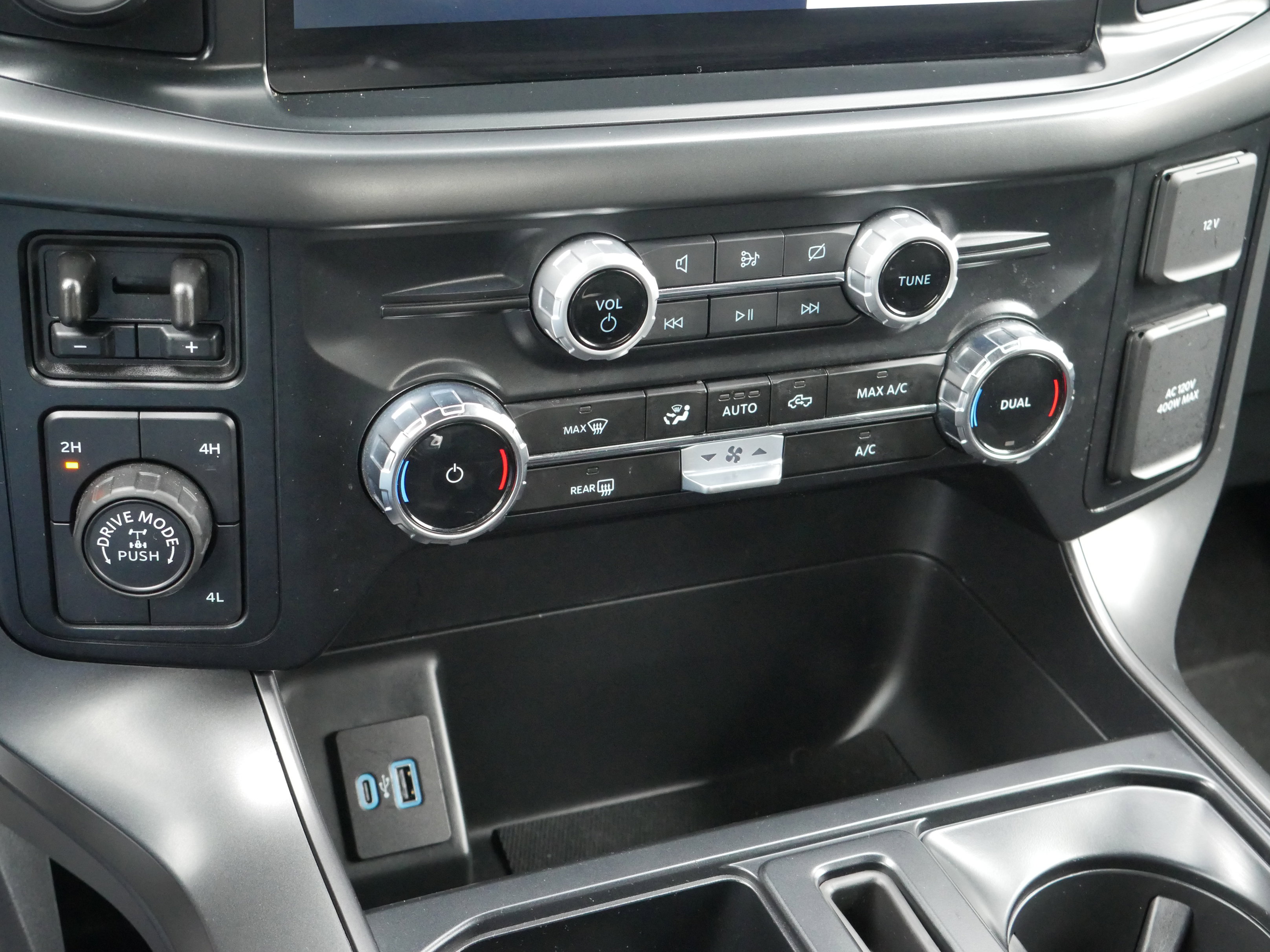 Certified 2024 Ford F150 XLT w/ Tow/Haul Package image 15