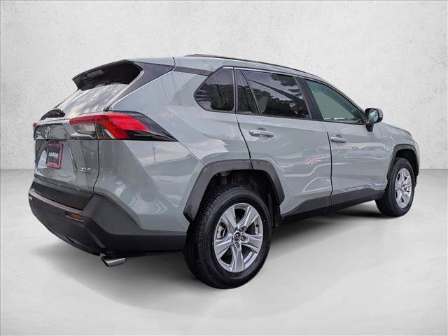Used 2021 Toyota RAV4 XLE image 5