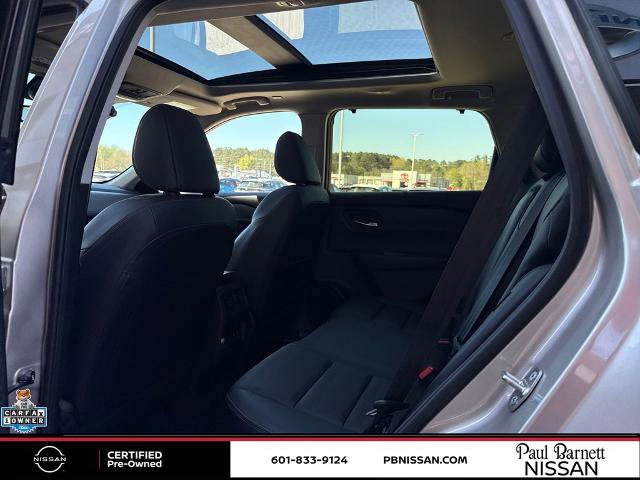 Certified 2025 Nissan Rogue SL w/ SL Premium Package image 30