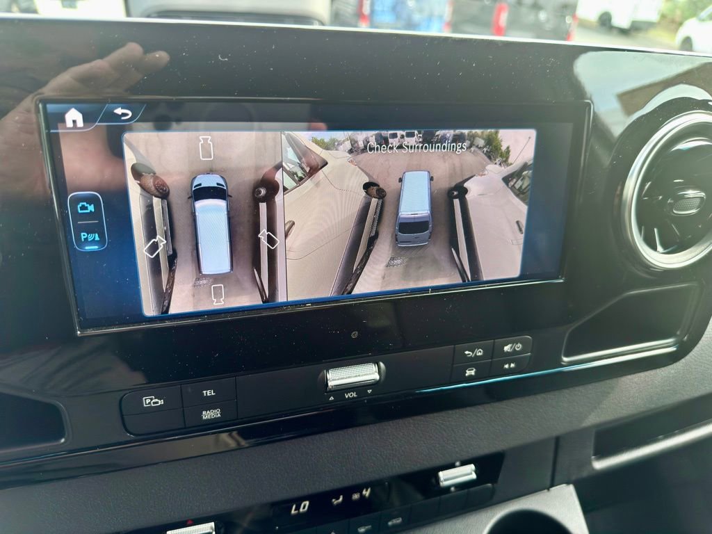 New 2025 Mercedes-Benz Sprinter 4500 image 24