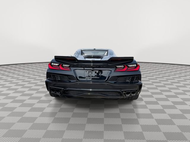 Used 2025 Chevrolet Corvette E-Ray w/ Stealth Interior Trim Package AWD/4WD image 9