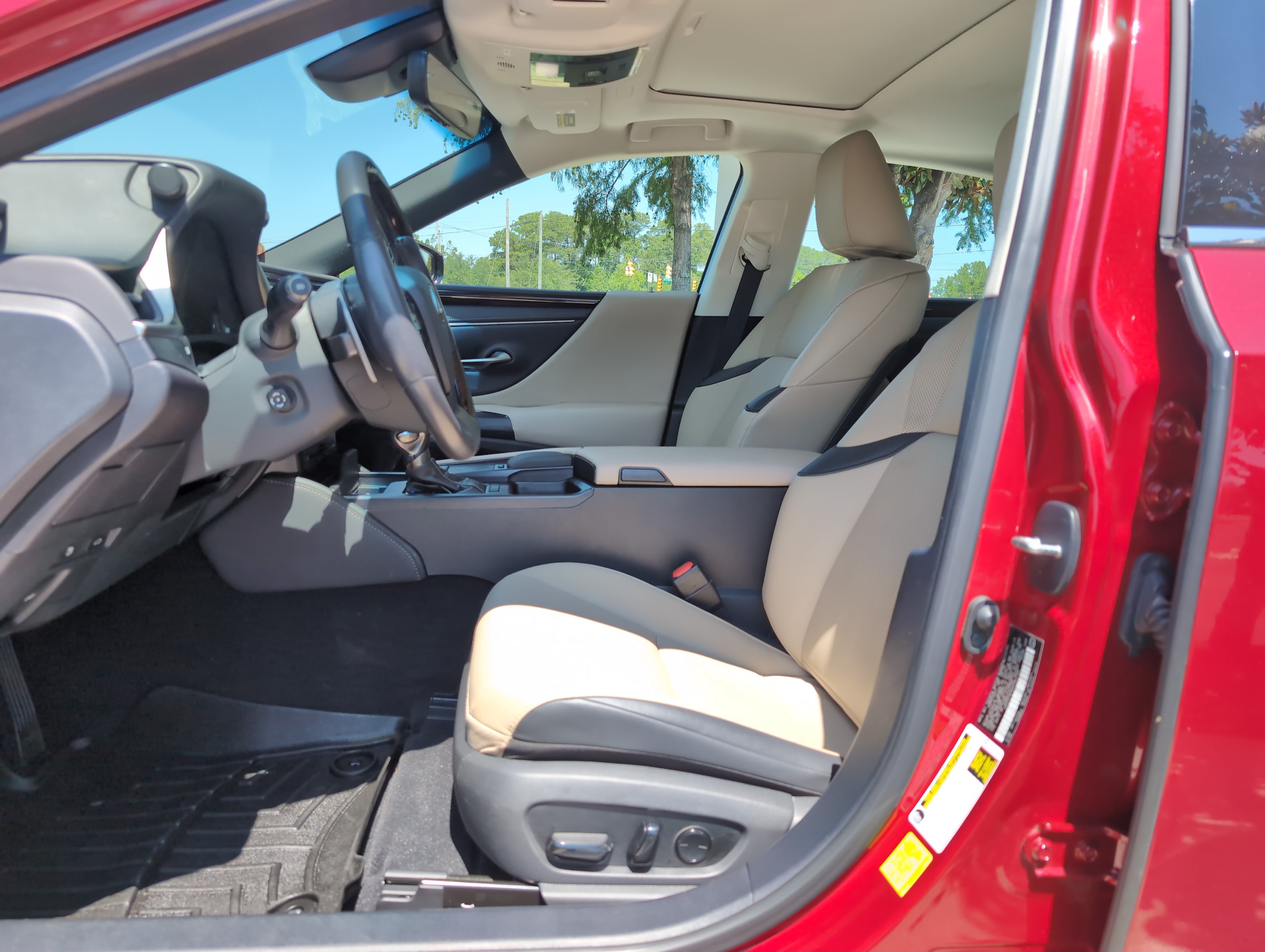 Used 2021 Lexus ES 350 w/ Premium Package FWD image 16