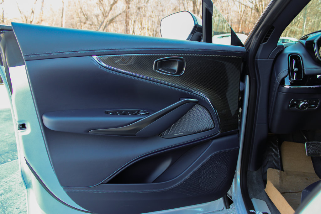 New 2026 Aston Martin DBX 707 AWD/4WD image 9