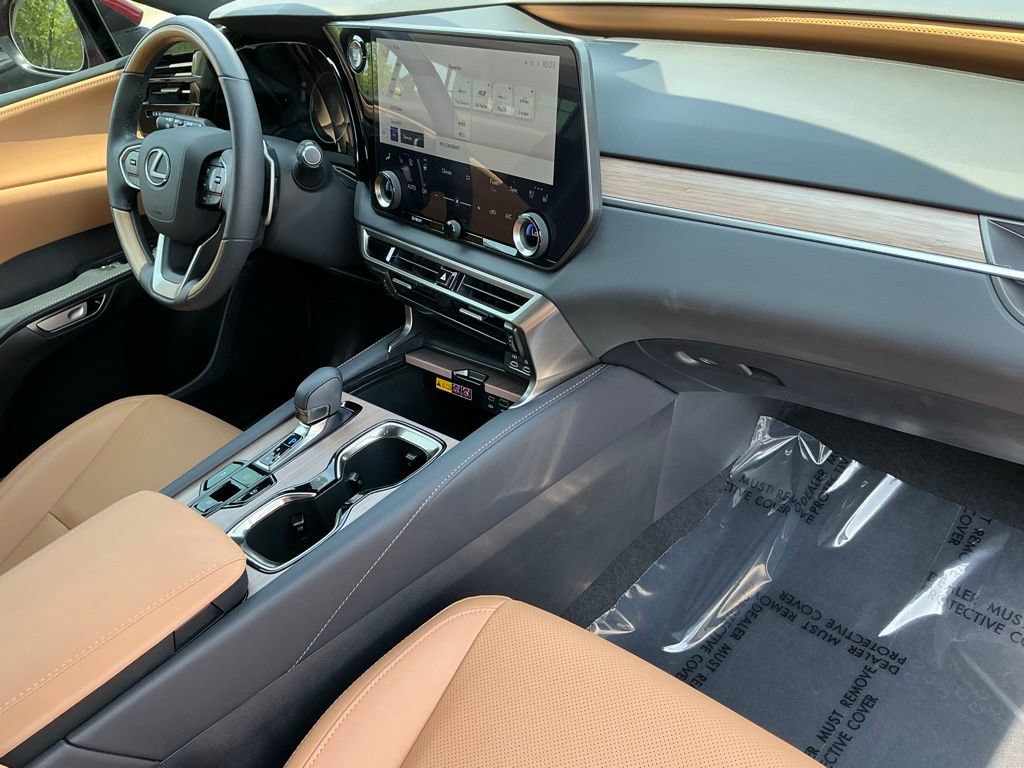 Certified 2024 Lexus RX 350 Premium w/ Accessory Package (A2) FWD image 22