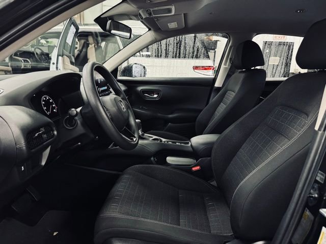 Used 2024 Honda HR-V LX image 15