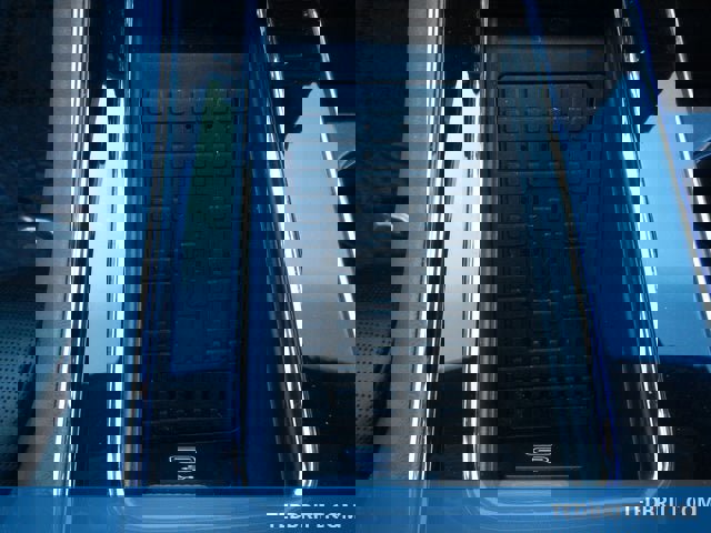 Used 2025 Lincoln Aviator Black Label w/ Jet Appearance Package image 37