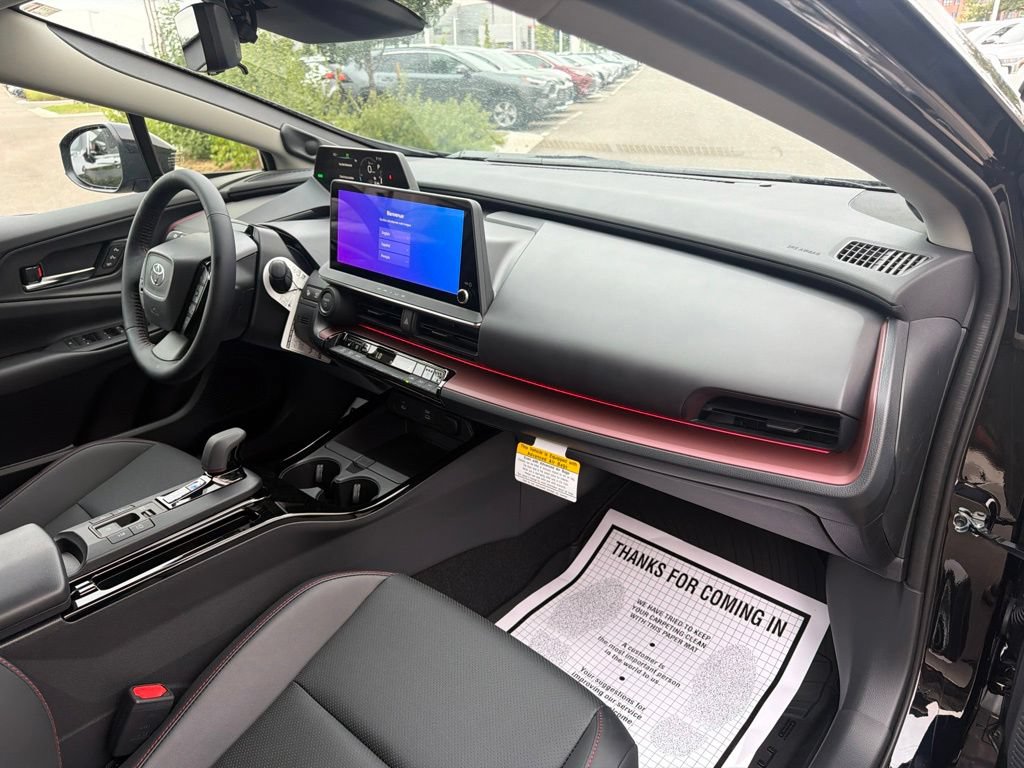 New 2026 Toyota Prius Plug-In Hybrid FWD image 13