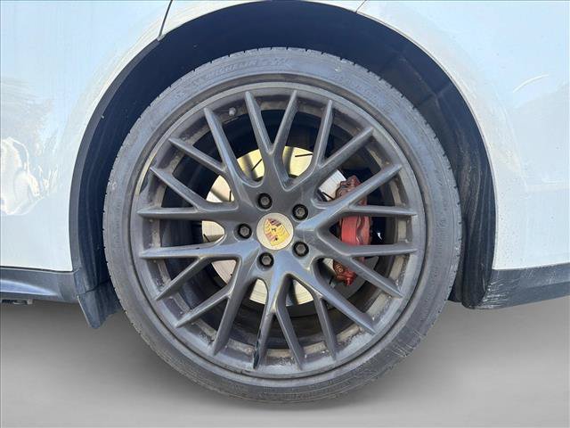 Used 2018 Porsche Panamera 4 AWD/4WD image 9