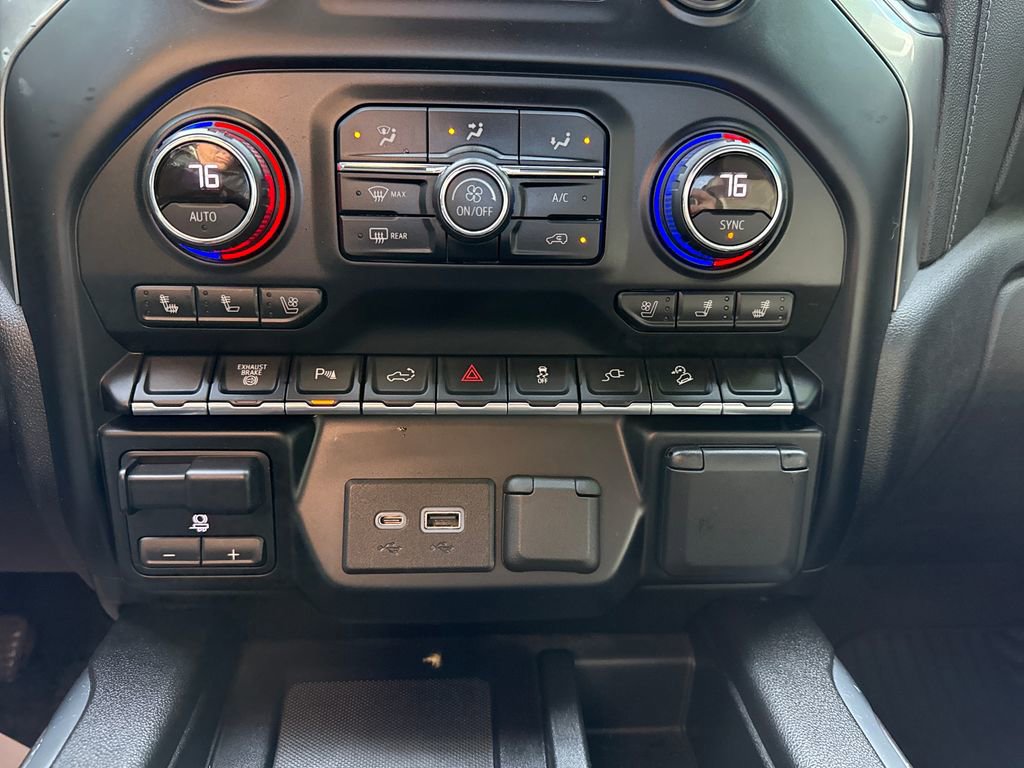 Used 2020 Chevrolet Silverado 3500 LTZ w/ LTZ Plus Package image 23