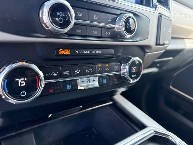 Used 2022 Ford F350 Lariat w/ Lariat Value Package AWD/4WD image 6