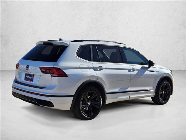 Used 2023 Volkswagen Tiguan SE R-Line FWD image 5