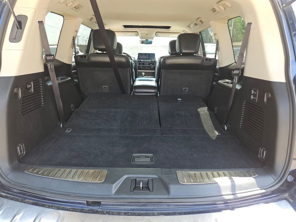 Used 2024 INFINITI QX80 Luxe image 25