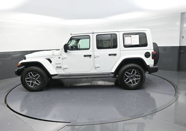 Used 2024 Jeep Wrangler Unlimited Sahara AWD/4WD image 6