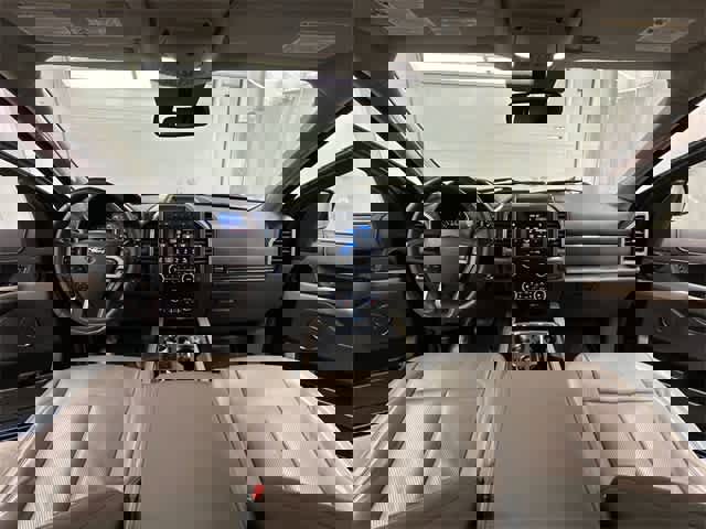 Used 2018 Ford Expedition XLT w/ Equipment Group 202A image 20