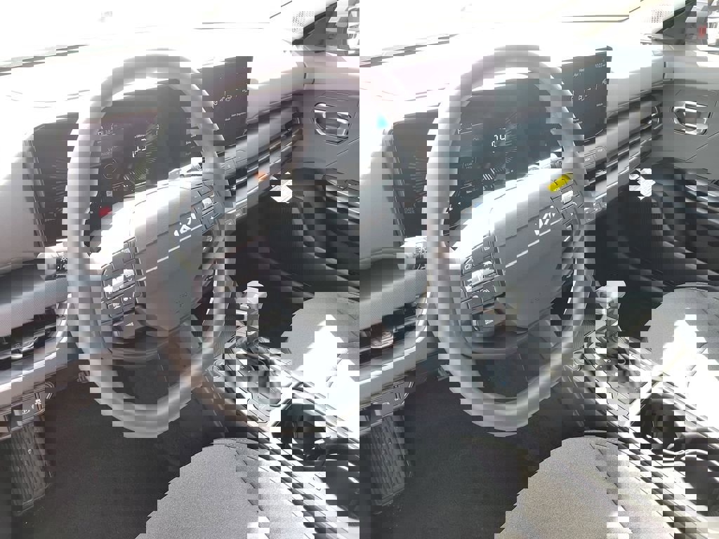 New 2026 Kia K4 LXS image 21