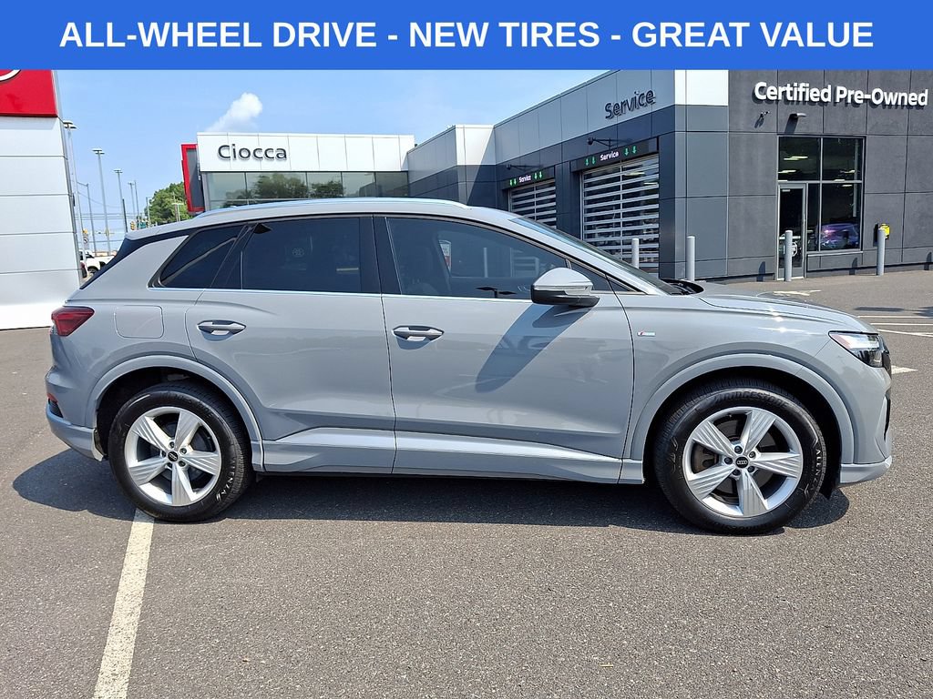 Used 2023 Audi Q4 e-tron Premium AWD/4WD image 7
